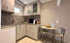 Eleana apartments&studios